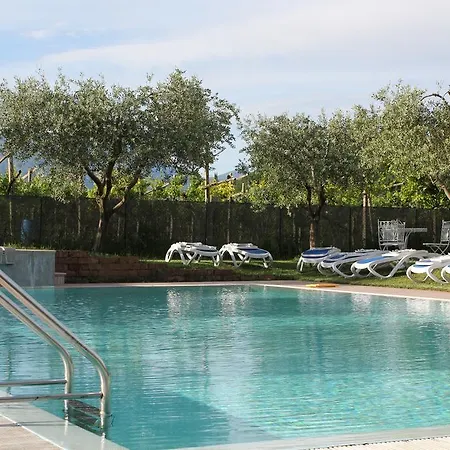 Residence Ulivi 3* Cavaion Veronese